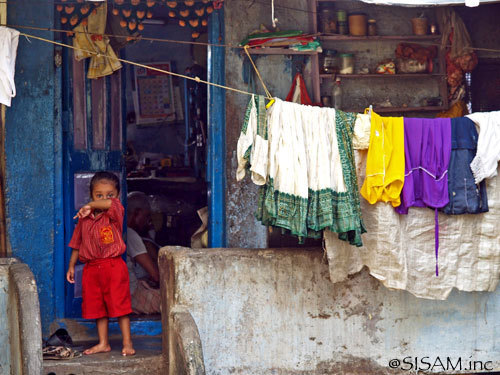 Creative Handicrafts / WORLD FAIR TRADE ORGANIZATION