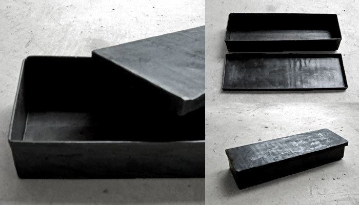 鉄のペンケース